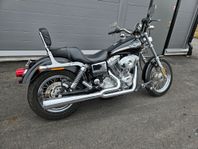 Harley-Davidson FXD Dyna Super Glide 2100mil GRATIS HEMLEV