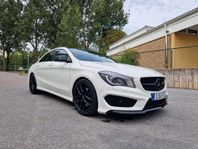 Mercedes-Benz CLA 220 d Läd Pano BKam Adapt LED HK AMG 177hk