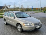 Volvo V70 2.4 Kinetic | Dragkok | Nybesiktigad