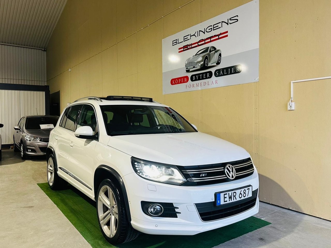 Volkswagen Tiguan 2.0 TDI DPF BMT 4Motion DSG Sekventiell, 177hk, 2015