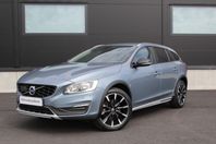 Volvo V60 Cross Country D3 Euro 6 / Fullservad / GPS Bluetoo