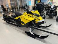 Ski-Doo Summit X 154 850 e-tec SHOT