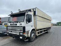 Scania P93 Bakgavellyft 40000 Mil Samma ägare21 år Skattefri