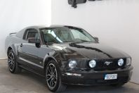 Ford Mustang GT 4.6 V8 304Hk Aut Läder Clean Carfax