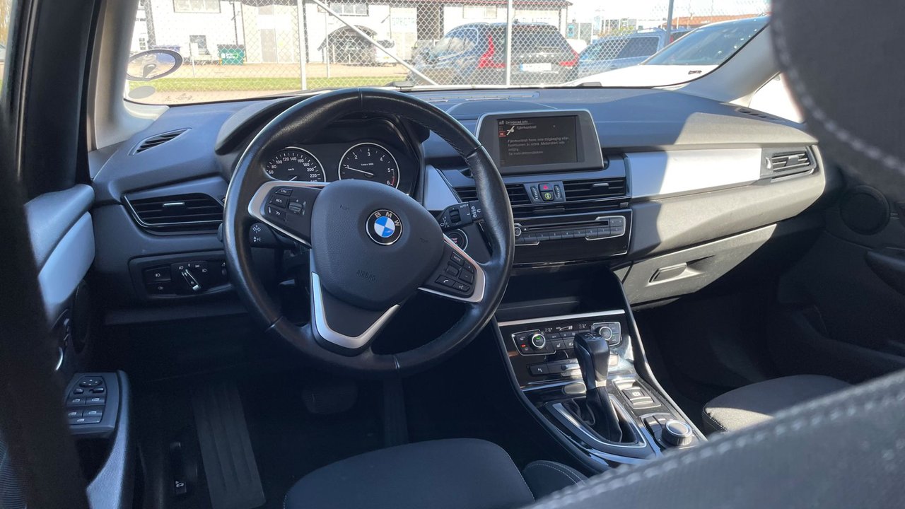 BMW 220d xDrive Active Tourer Steptronic, 190hp, 2016