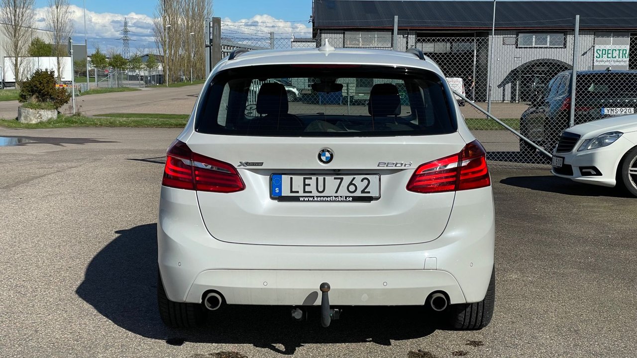 BMW 220d xDrive Active Tourer Steptronic, 190hp, 2016