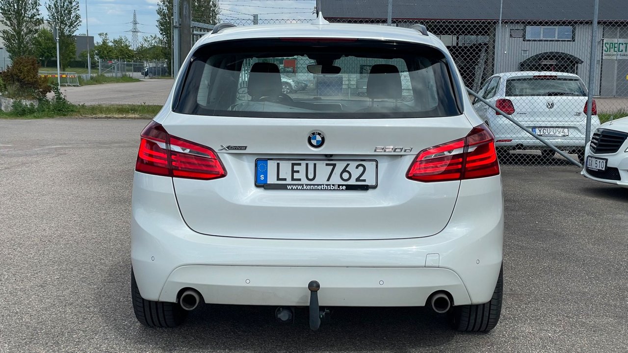 BMW 220d xDrive Active Tourer Steptronic, 190hp, 2016