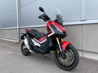 Honda X-ADV 750 ABS * låga mil * 36 månader räntefri avb.