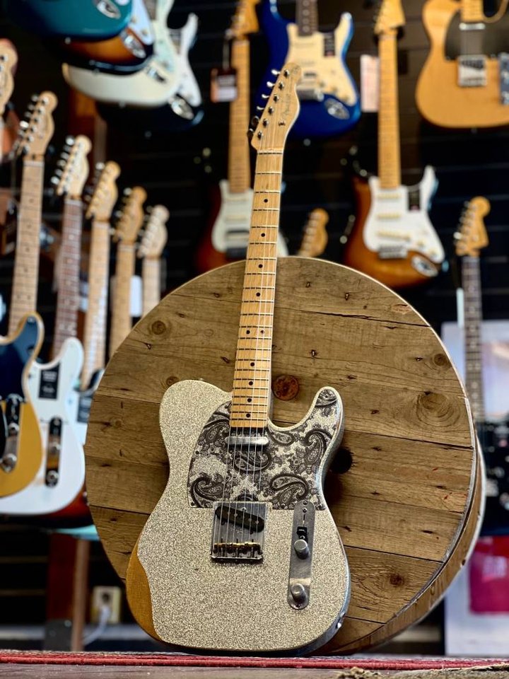 Fender Brad Paisley
