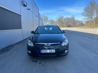 Hyundai i30 1.6 CRDi     1075kr/24mån Räntefritt
