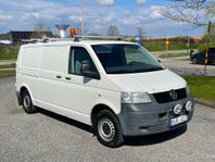 Volkswagen Transporter T30TDI | Automat | Dragkrok | Nybesik