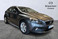 Volvo V40 Cross Country D3 Geartronic Summum / Motorvärmare