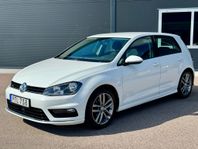 Volkswagen Golf 5-dörrar R line i mycket fint skick. 1 ägare