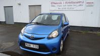 Toyota Aygo 5-dörrar 1.0 VVT-i ,AC,Lågmiltal,Ny Bes,0:-Ränta