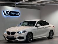 BMW M235 i xDrive Coupé Aut H/K Navi Kamera 326hk