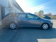 Toyota Avensis Kombi 2.0 D-4 VVT-i