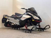 Ski-Doo Renegade XRS 900 ACE T