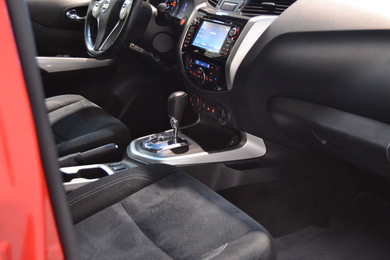 Nissan Navara Dubbelhytt 2.3 dCi 4WD Automatisk, 190hk, 2017