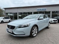 Volvo V40 T4 Summum Pano Drag kamera PDC Skinn m.m. 0.55l/m