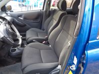 Toyota Yaris TS 5-D 1.5 VVT-i 105HK/KANONPIGG