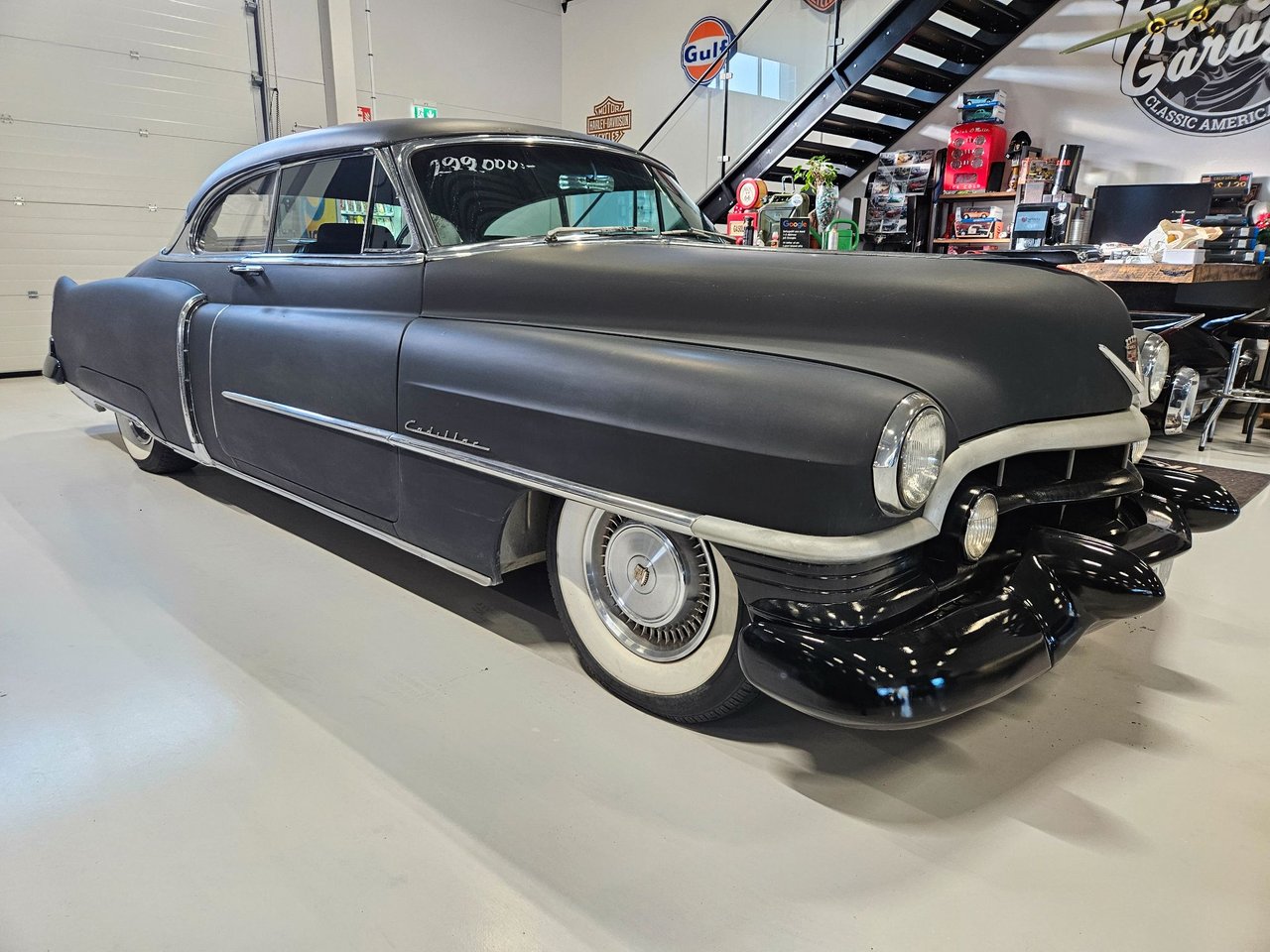 Cadillac Coupe de Ville V8 45...