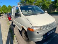 Toyota Hiace van  2.5 TDI AC  momsbil