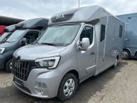 STX 5 sits stuteri byggd på Renault Master 180 hk automat