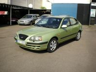 Hyundai Elantra Halvkombi 2.0 Euro 4