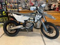 Husqvarna FE 350 Pro  Demo 9 timmar 100kg