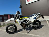 Husqvarna 701 Supermoto 188mil nyskick