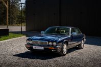 Jaguar XJ 6 3,2 i Mycket fint skick!