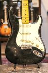 1975 Fender Stratocaster black