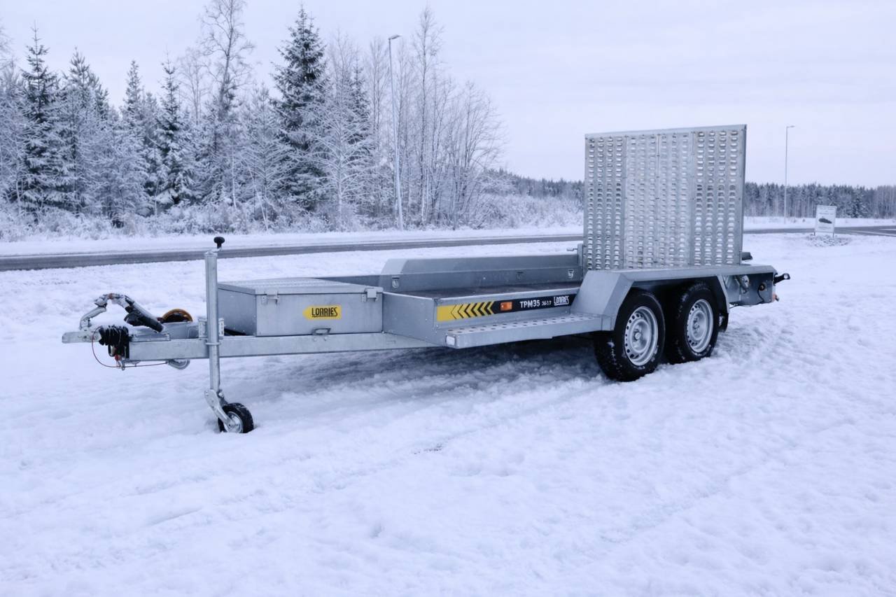 Lorries Maskintransporter TPM35