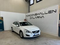 Volvo V60 D3 Momentum Euro 5 SKINN / DRAG / Full Servad