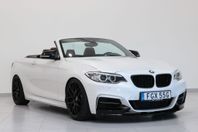 BMW M235I xDrive Convertible H/K Navi Nyservad 326hk