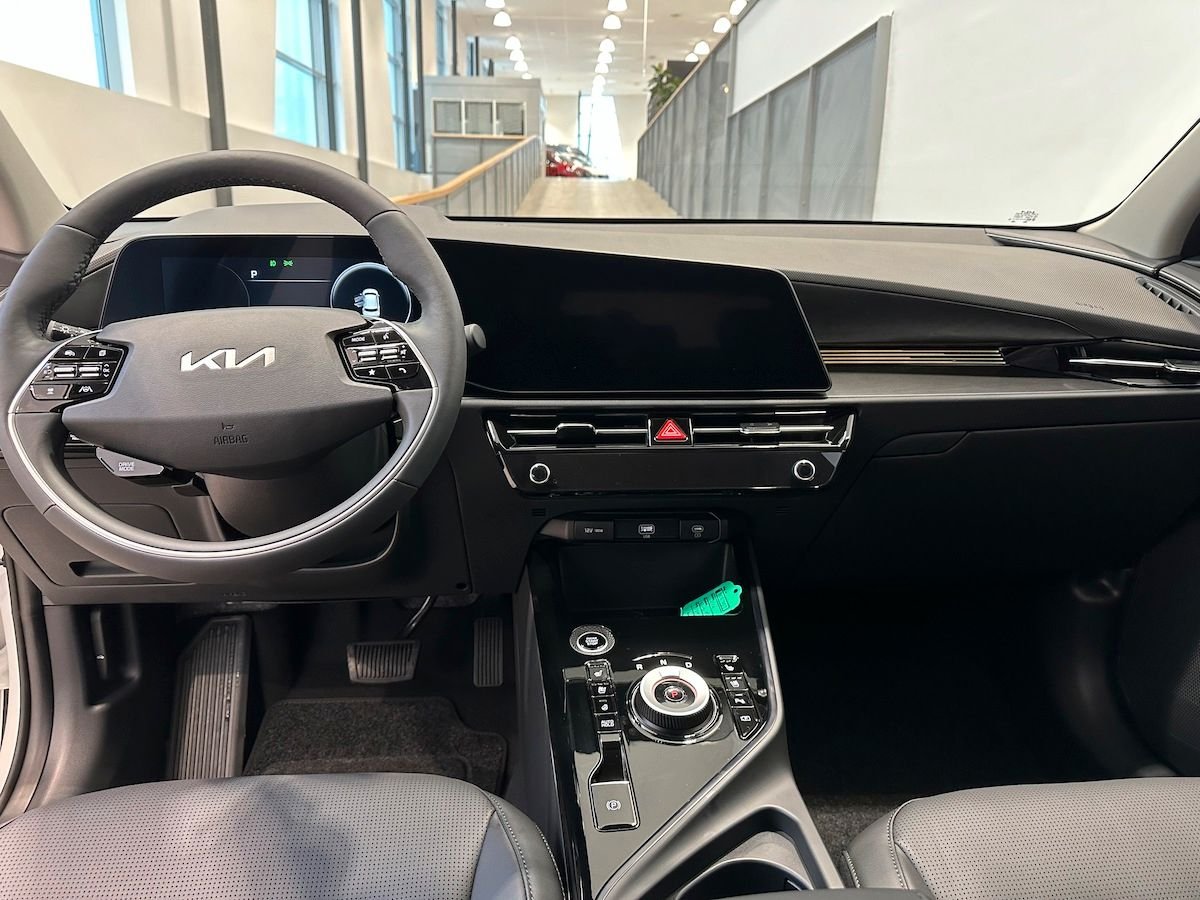 For sale Kia Niro PlugInHybrid DCT, 183hp, 2024 for sale at Hedin For sale Kia Niro PlugInHybrid DCT, 183hp, 2024 for sale at Hedin