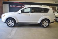 Mitsubishi Outlander 2.4 (170hk) 4WD CVT / 7-sits / Drag / N