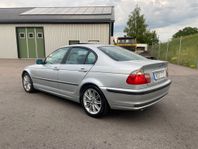 BMW 320 i Nybes, Automat, Taklucka, S-såld