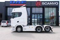 Scania S 650 6x2 dragbil med Walking floor hydraulik