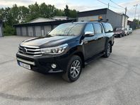 Toyota Hilux 2.4 AWD EU6 Skinn GPS Kamera Värmare LED Släde*