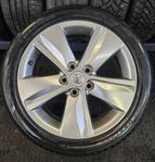 TOYOTA 17 tum  original Fälgar 5×114.3 [60.1] med sommardäck