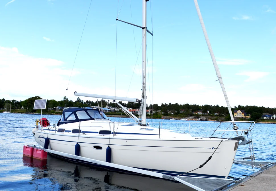 Bavaria 37 Cruiser 3-cabin image