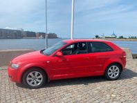 Audi A3 2.0 FSI Comfort, S Line 6-växlad