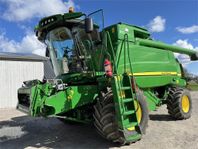 John Deere T660I SKÖRDETRÖSKA 25 FOT