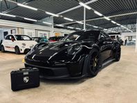 Porsche 911 992 GT3 RS 525HK Weissach Moms