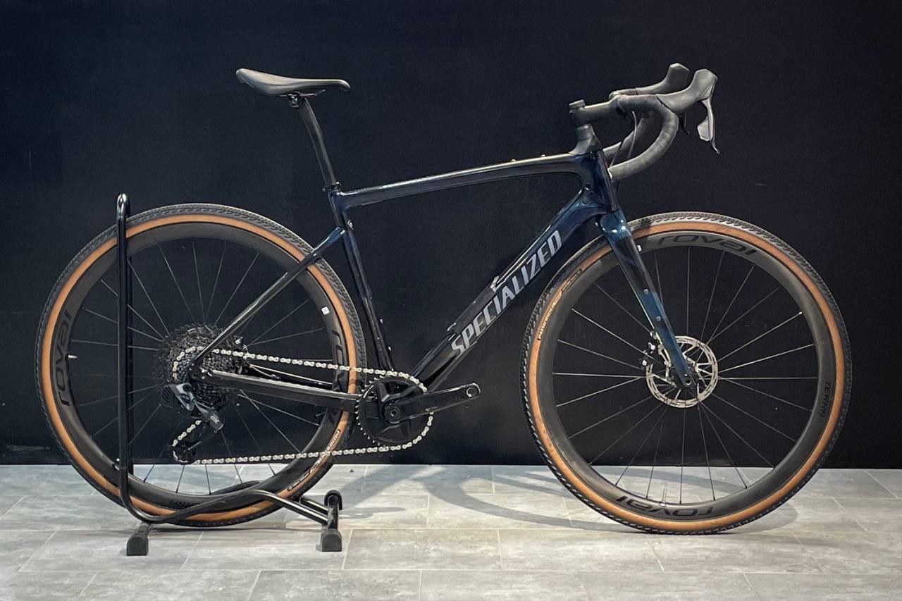 SPECIALIZED DIVERGE EXPERT 56...