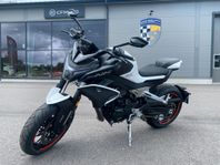 CFMOTO 800NK  Endast 34 mil - Köp Online