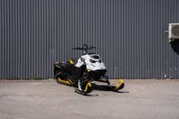 SKI-DOO Summit Adrenaline 600R -24 (0% RÄNTA*)