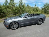 Ford Mustang GT Cab 5.0