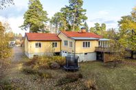 Bostad uthyres - hus i Järfälla - 6 rum, 170m²